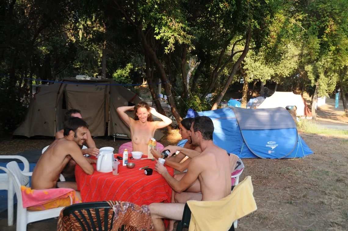 camping family nude Naturist camping pitches Corsica France l Riva Bella Naturism